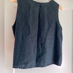 Elegant Black Sleeveless Tank Top